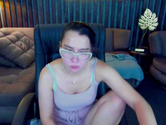 Livia-Shy