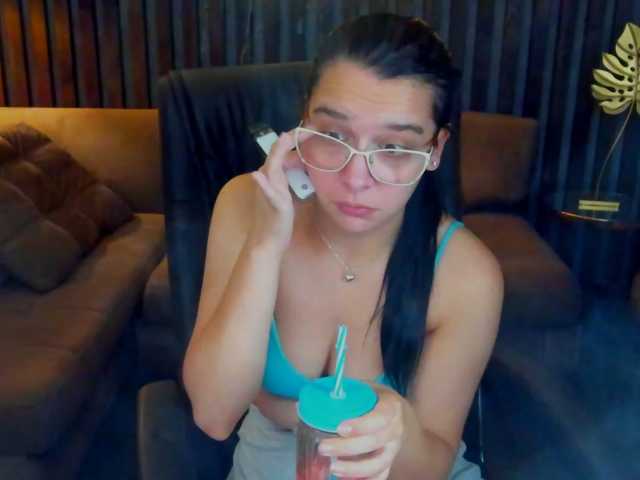 Livia-Shy live cam on BongaCams