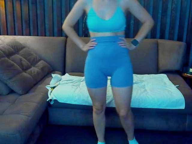 Livia-Shy live cam on BongaCams