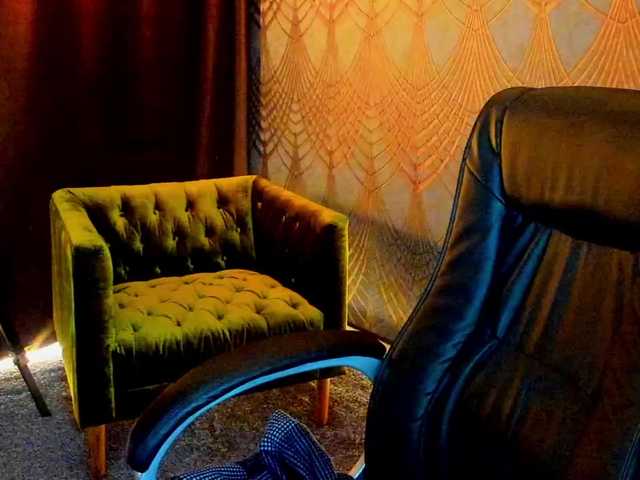 Livia-Shy live cam preview