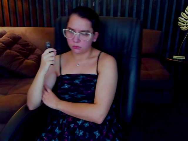 Livia-Shy live cam on BongaCams