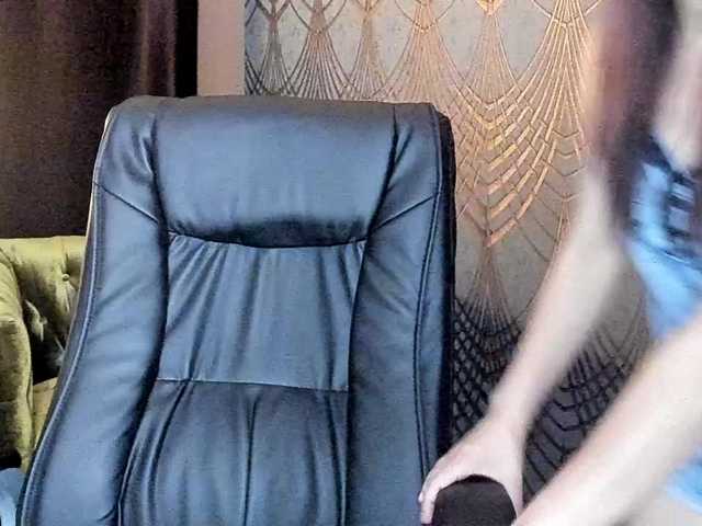 Livia-Shy live cam on BongaCams