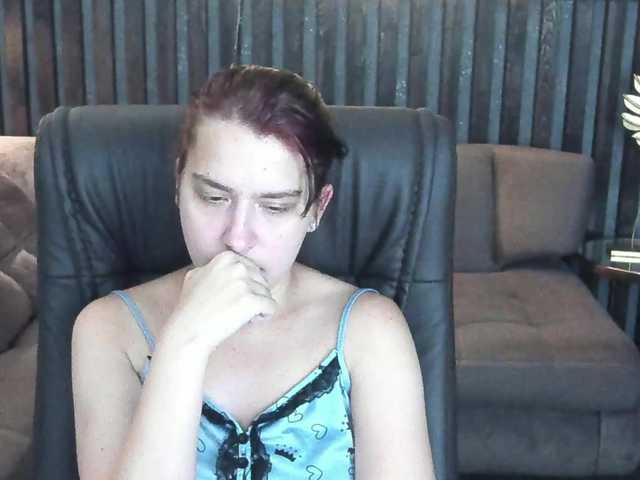 Livia-Shy live cam on BongaCams