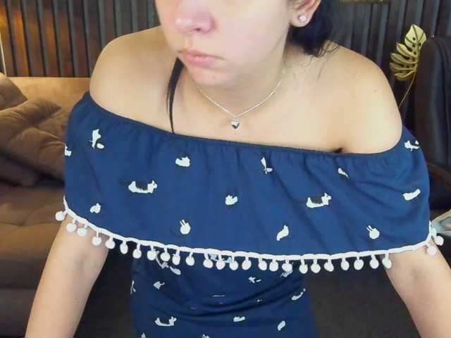 Livia-Shy live cam on BongaCams
