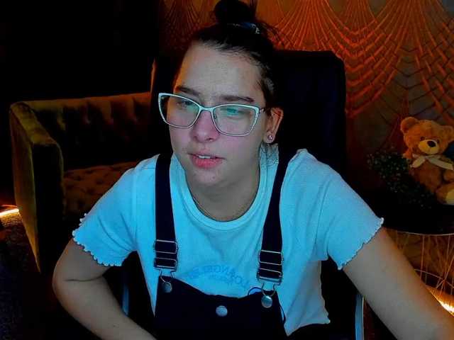 Livia-Shy