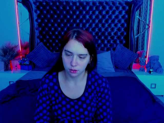 Livia-Shy live cam on BongaCams
