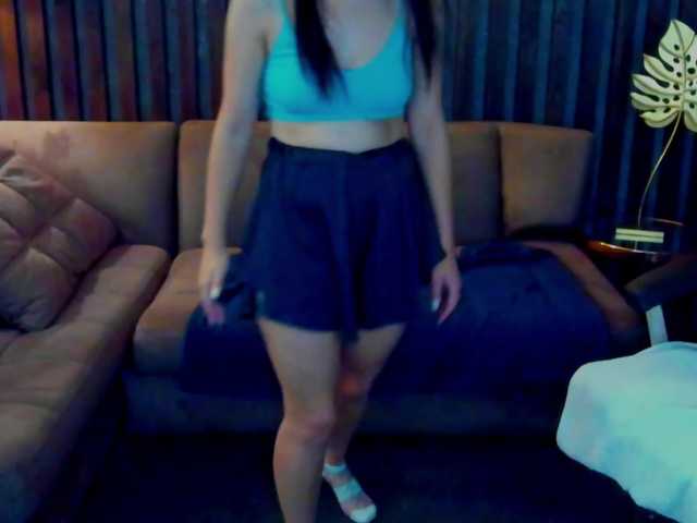 Livia-Shy live cam on BongaCams