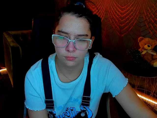 Livia-Shy