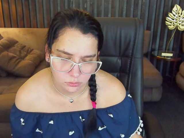 Livia-Shy live cam on BongaCams