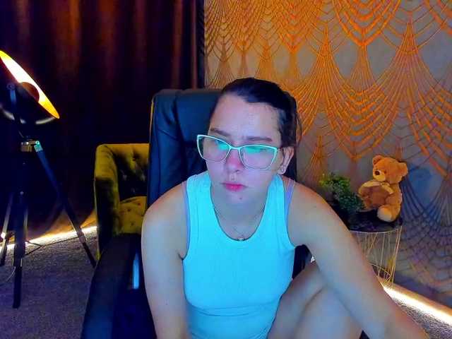 Livia-Shy