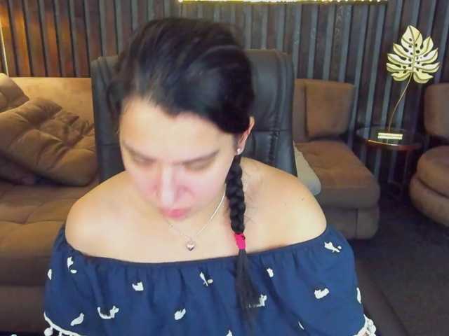 Livia-Shy live cam on BongaCams