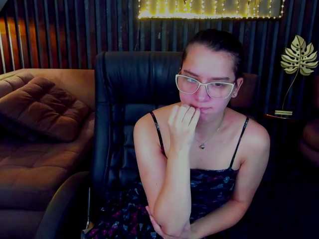 Livia-Shy live cam on BongaCams