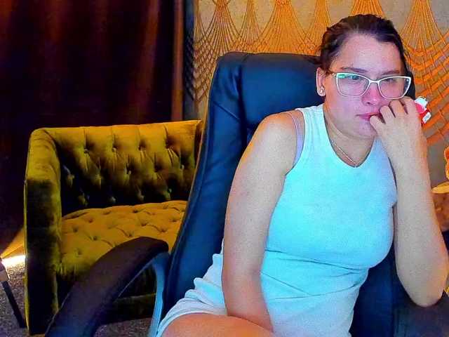 Livia-Shy