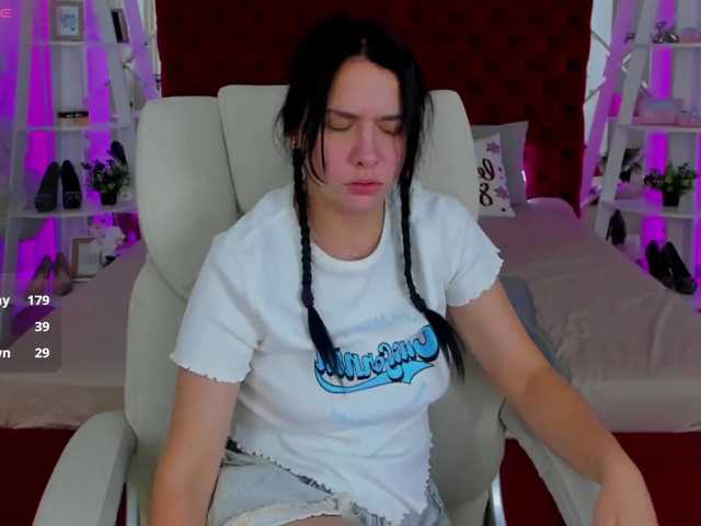 Livia-Shy