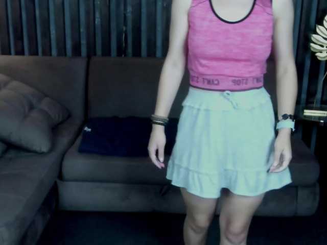 Livia-Shy live cam on BongaCams