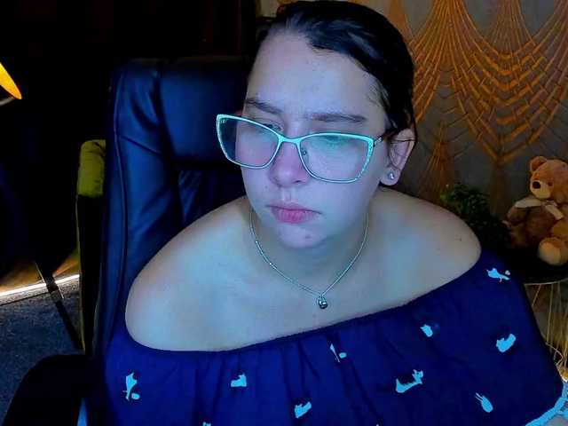 Livia-Shy