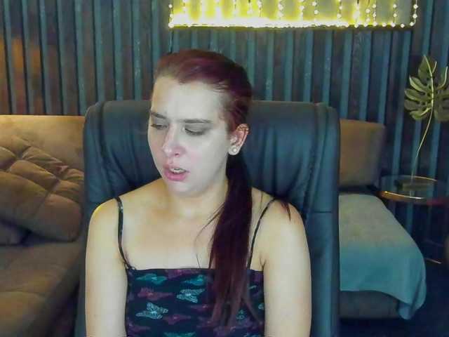 Livia-Shy live cam on BongaCams
