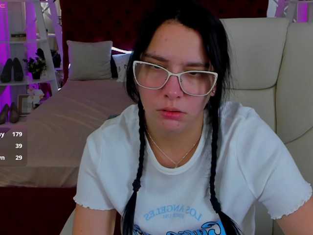 Livia-Shy