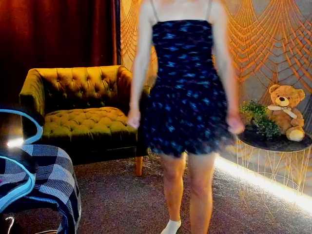 Livia-Shy live cam on BongaCams