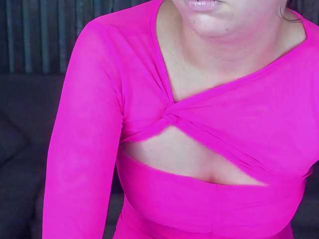 Livia-Shy live cam on BongaCams