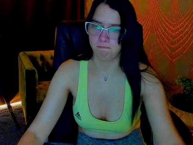 Livia-Shy