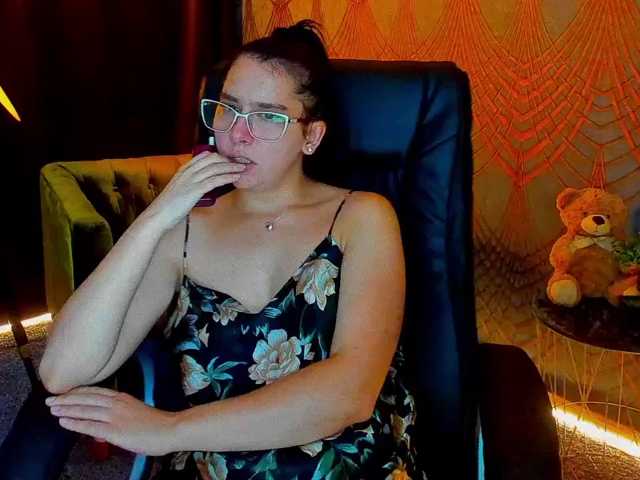 Livia-Shy live cam on BongaCams