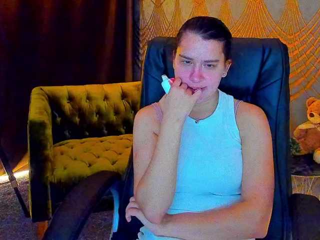 Livia-Shy