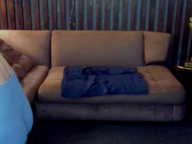 Livia-Shy live cam on BongaCams