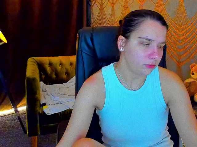 Livia-Shy