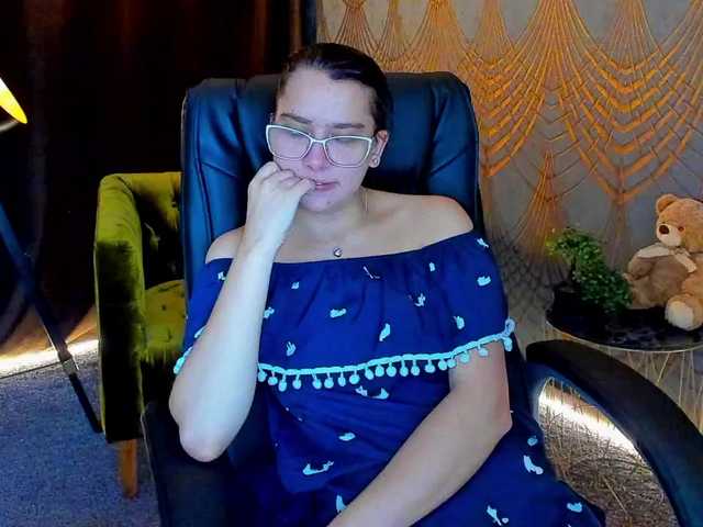 Livia-Shy