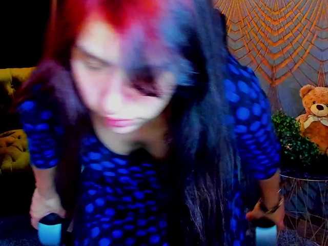 Livia-Shy live cam on BongaCams