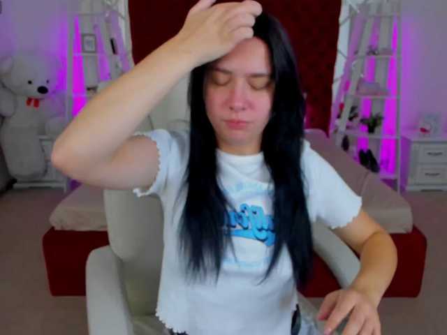 Livia-Shy live cam on BongaCams