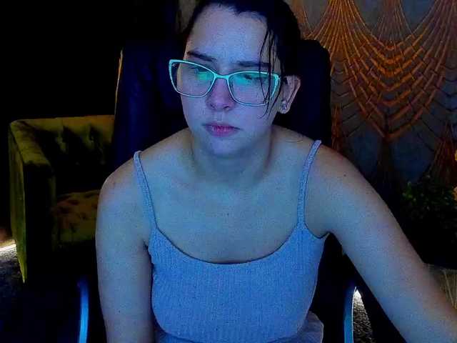 Livia-Shy