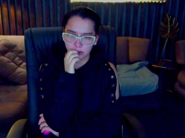 Livia-Shy