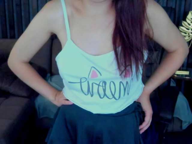 Livia-Shy live webcam show