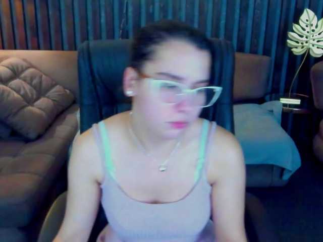 Livia-Shy live cam on BongaCams