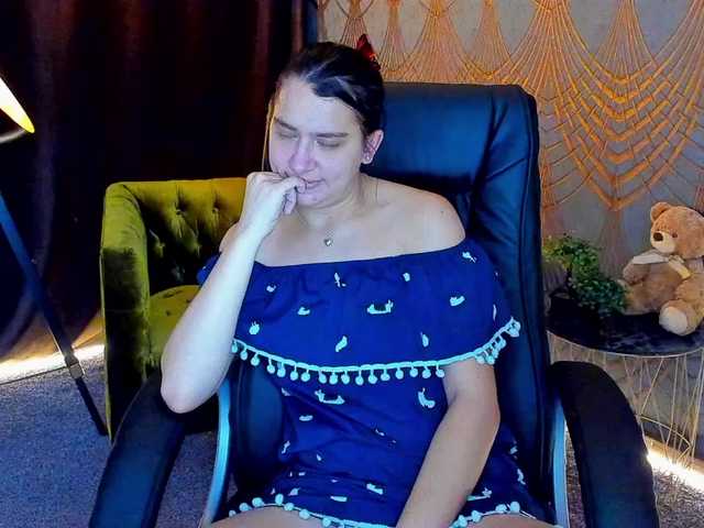 Livia-Shy