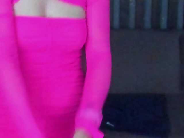 Livia-Shy live webcam show