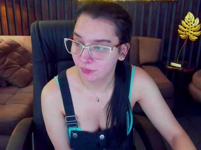 Livia-Shy