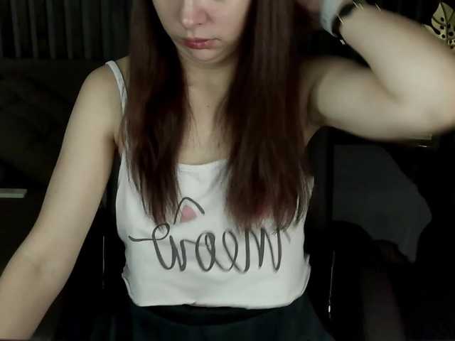 Livia-Shy live cam on BongaCams