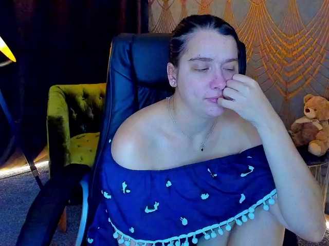 Livia-Shy