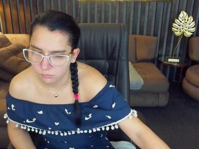 Livia-Shy live cam on BongaCams
