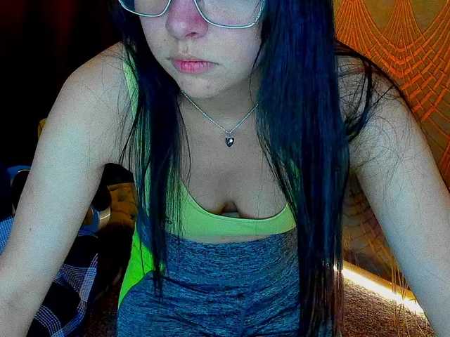 Livia-Shy live cam on BongaCams