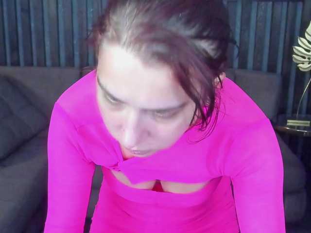 Livia-Shy live webcam show