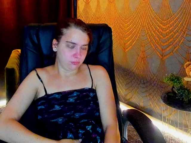 Livia-Shy live cam on BongaCams