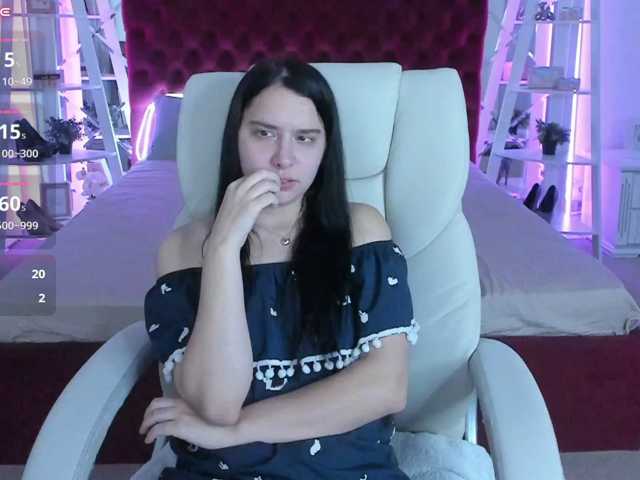 Livia-Shy live cam on BongaCams
