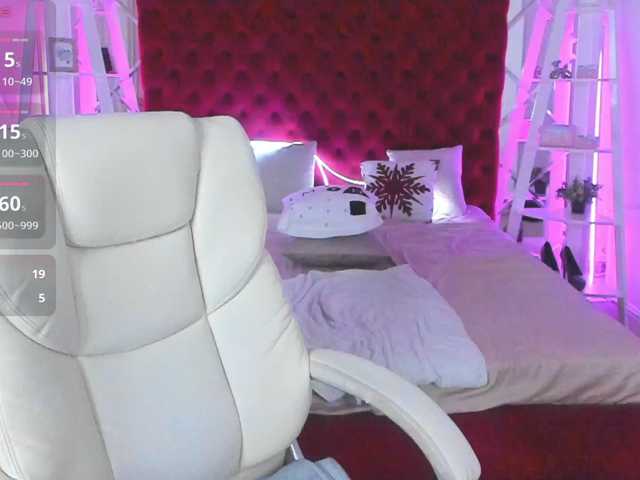 Livia-Shy live cam on BongaCams