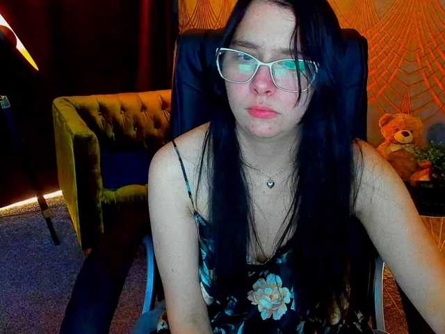 Livia-Shy live cam on BongaCams