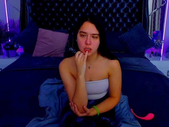 Livia-Shy live cam
