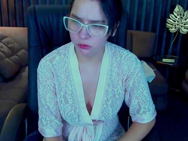 Livia-Shy live cam on BongaCams